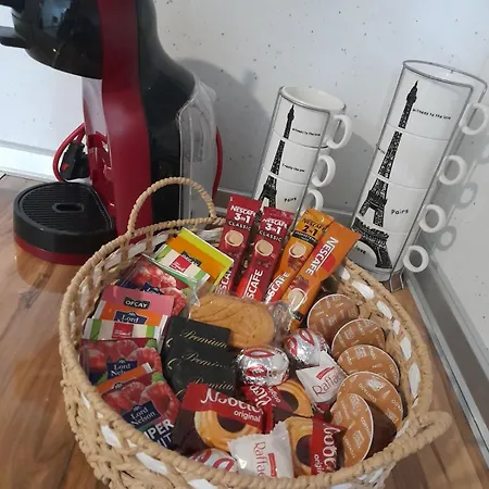 Skyline View - 35th Floor, Cevahir Tower *