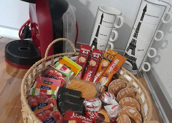 Skyline View - 35th Floor, Cevahir Tower *